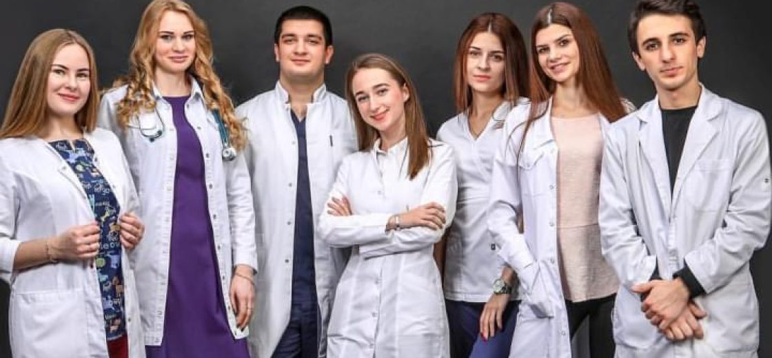 Кубанский государственный медицинский университет. Кубгму запись. Кубгму кубанский государственный медицинский университет. Медицинского факультета кубанского государственного университета. Здание кубгму.