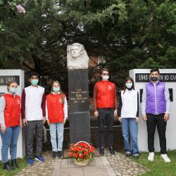 Возложение цветов к памятнику Героя Советского Союза Ф.А. Лузана
