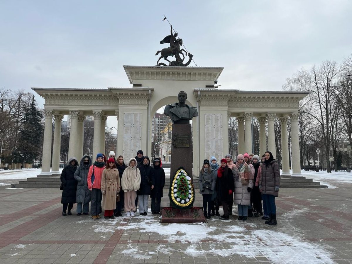 Краснодару 80. День освобождения Краснодара. 80 Лет со дня освобождения Краснодара. Краснодар от немецко фашистских захватчиков. 80 Лет со дня освобождения Краснодара от немецко-фашистских.