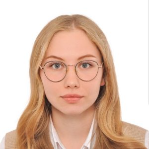 Толстых Карина Алексеевна