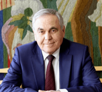 ХУНАГОВ Рашид Думаличевич