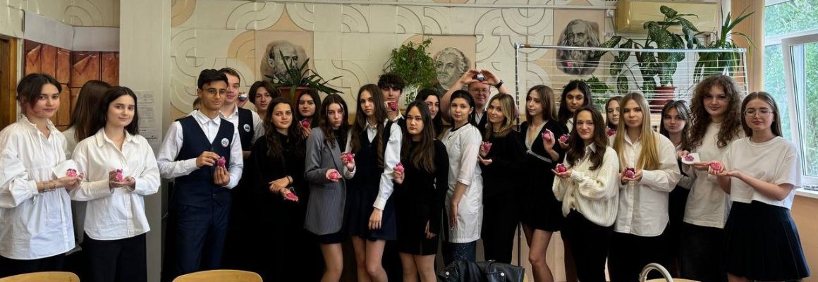 КубГМУ провел профориентационные мастер-классы для школьников Краснодара
