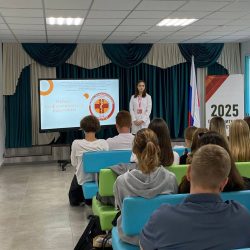 Профориентационные встречи студентов КубГМУ со старшеклассниками