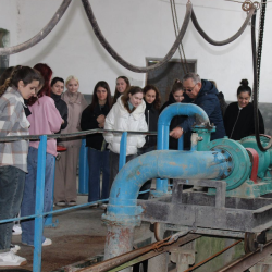 Выездное занятие студентов медико-профилактического факультета на Таманском групповом водозаборе