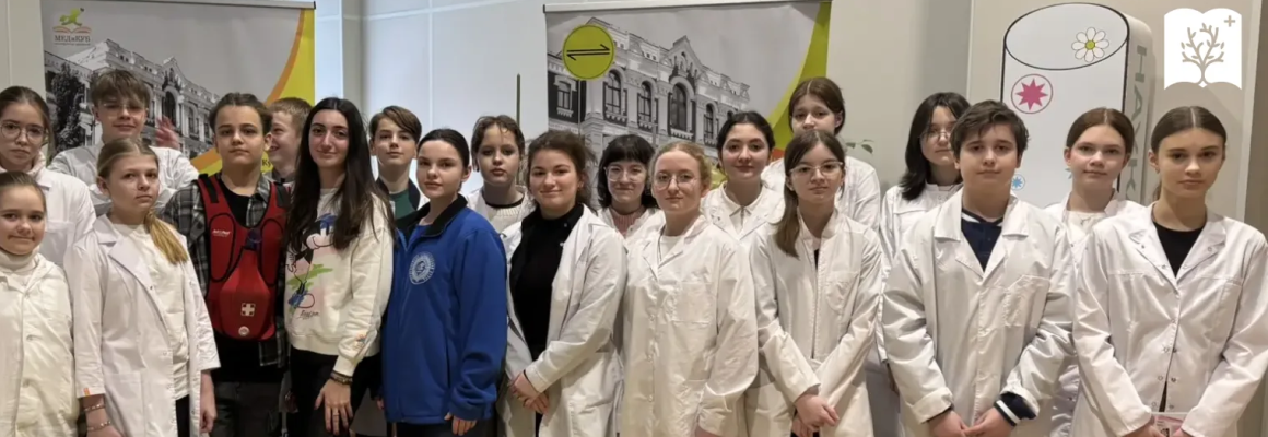 Студенты института СПО КубГМУ выступили наставниками для школьников