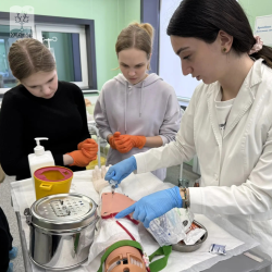 В КубГМУ провели профориентационные мероприятия для школьников «Медицинские субботы»