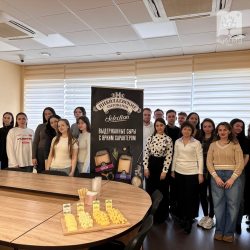 Студенты медико‑профилактического факультета изучили санитарные нормы на производстве „Николаевских сыроварен“