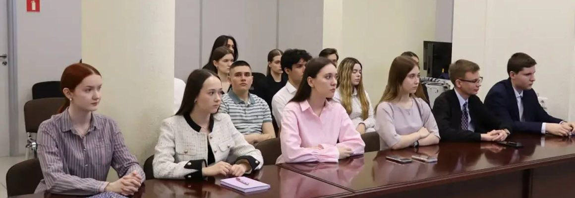 Студенты КубГМУ приняли участие в работе Молодежной школы правовой и политической культуры