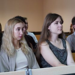В КубГМУ прошли встречи первокурсников с директорами институтов
